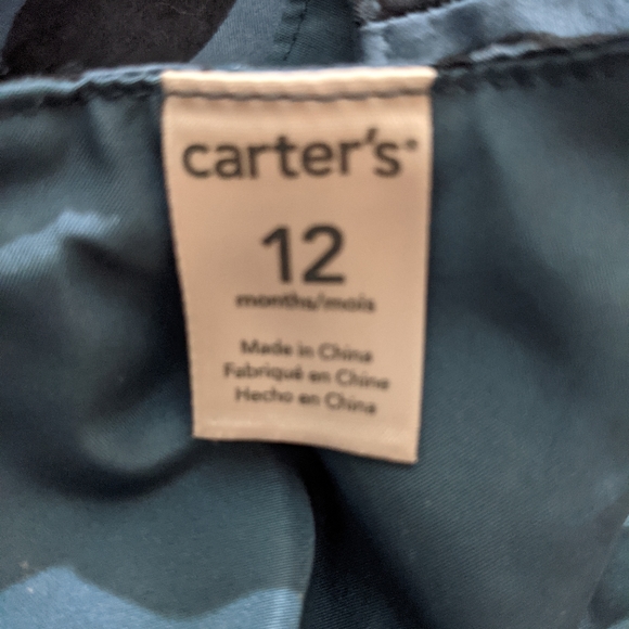 She'll be a cutie patootie in this adorable blue/black floral dress.  Size: 12M - Picture 9 of 9